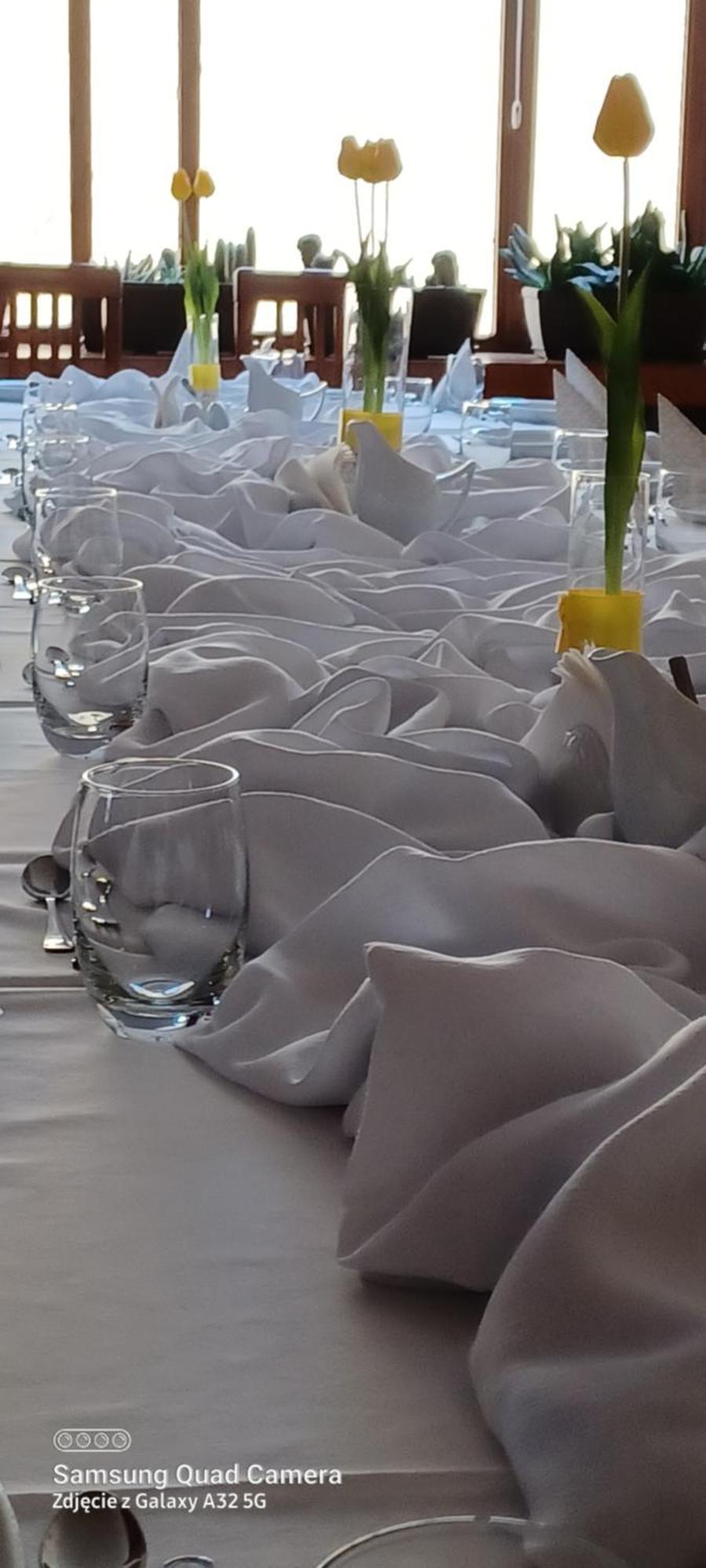 Wielkopolanka Pokoje Goscinne I Restauracja Chodziez Exterior photo